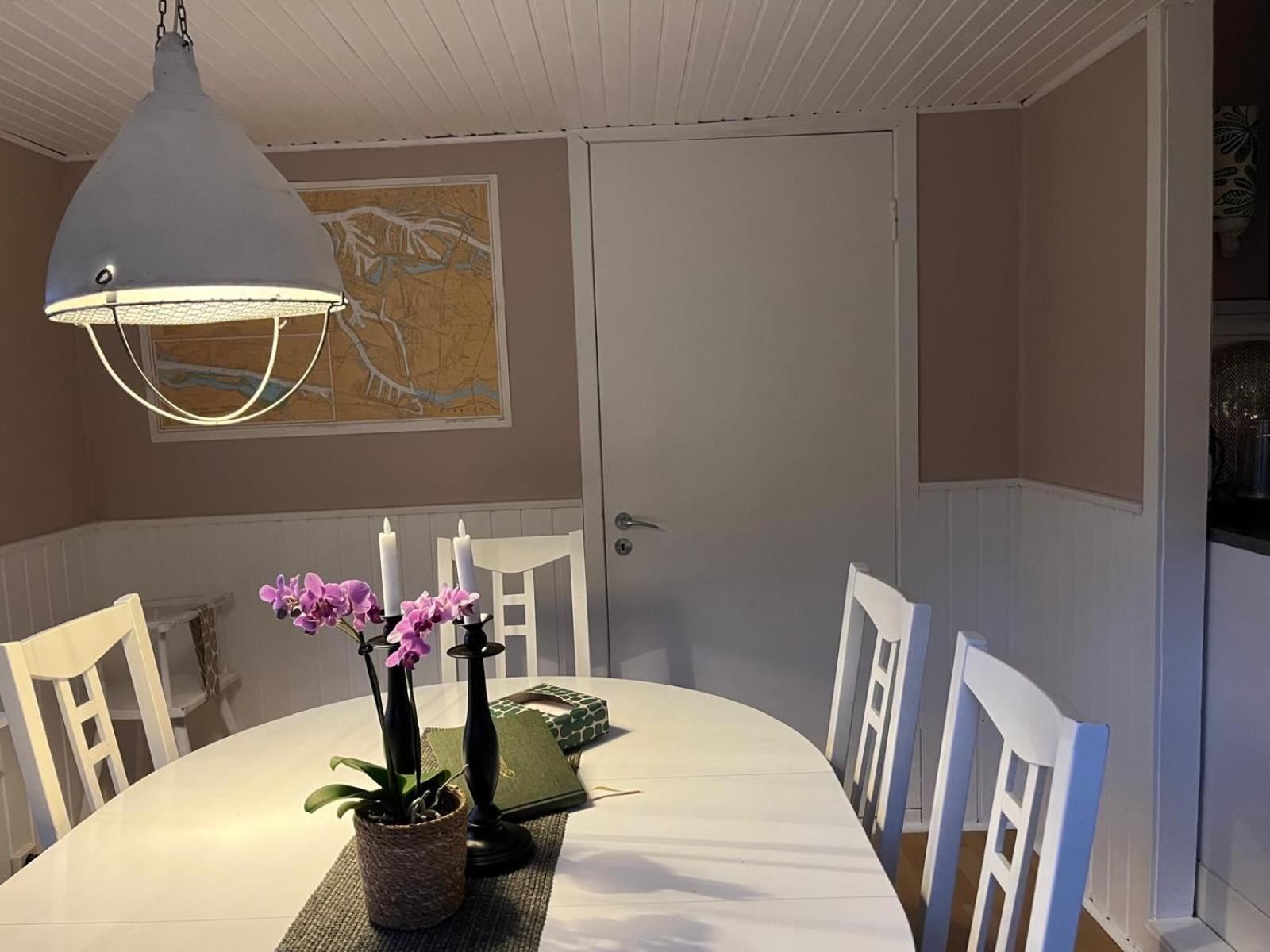 Magnoliabackens Bed And Breakfast Ullared Exterior foto